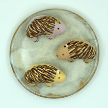 Load image into Gallery viewer, Handembroidered  Big Animal Brooches