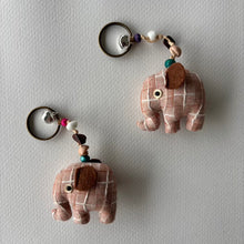 Load image into Gallery viewer, Elephant Keychains