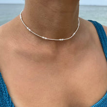 Load image into Gallery viewer, Minimal Silver Necklace