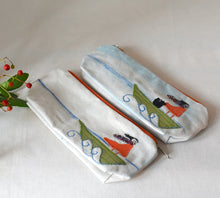 Load image into Gallery viewer, The child of Sea Pouch: Ada