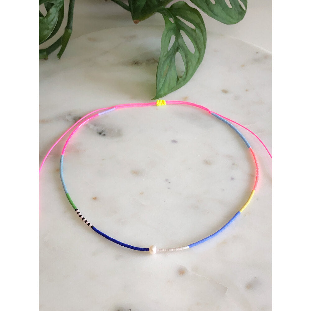 neon pink sommer halskette handgefertigt