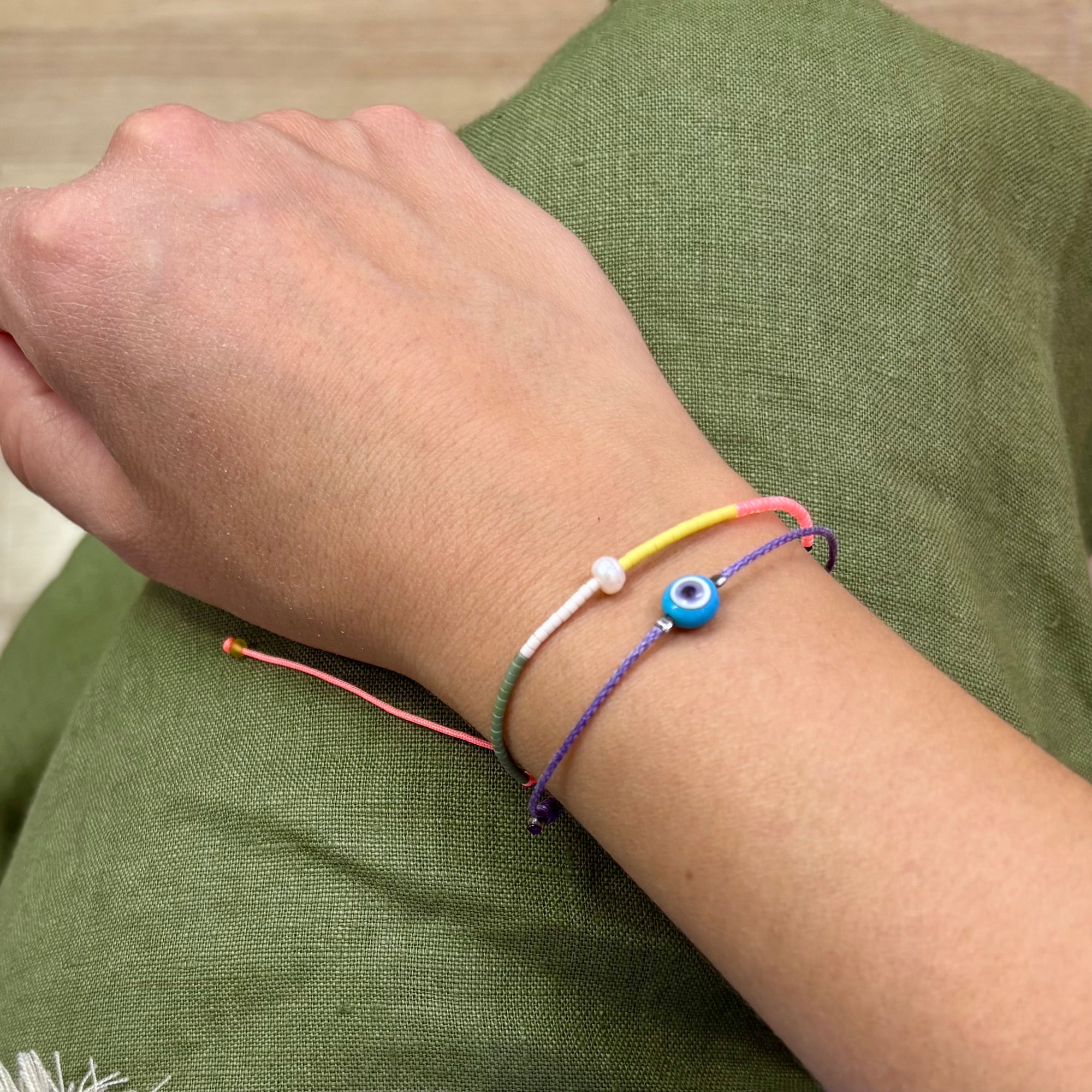 Buntes Datça-Armband, handgefertigt