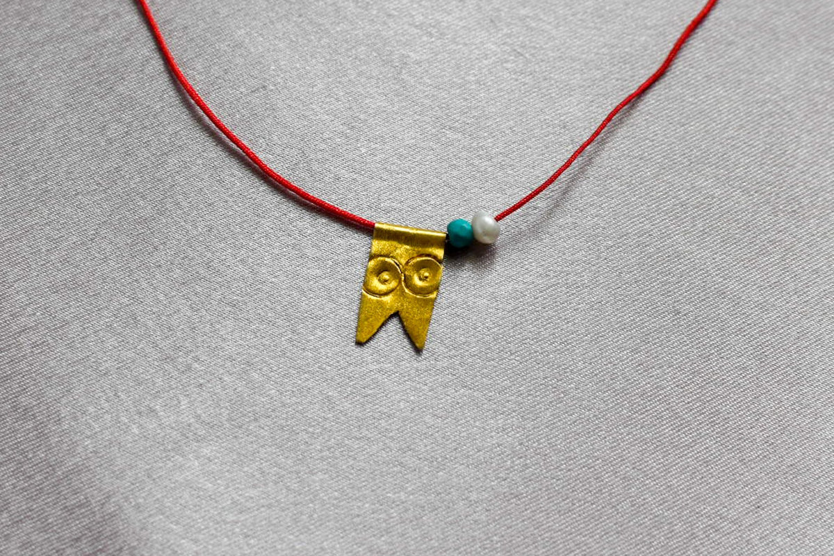 Halskette mit Mini-Eule im Ägäischen Stil