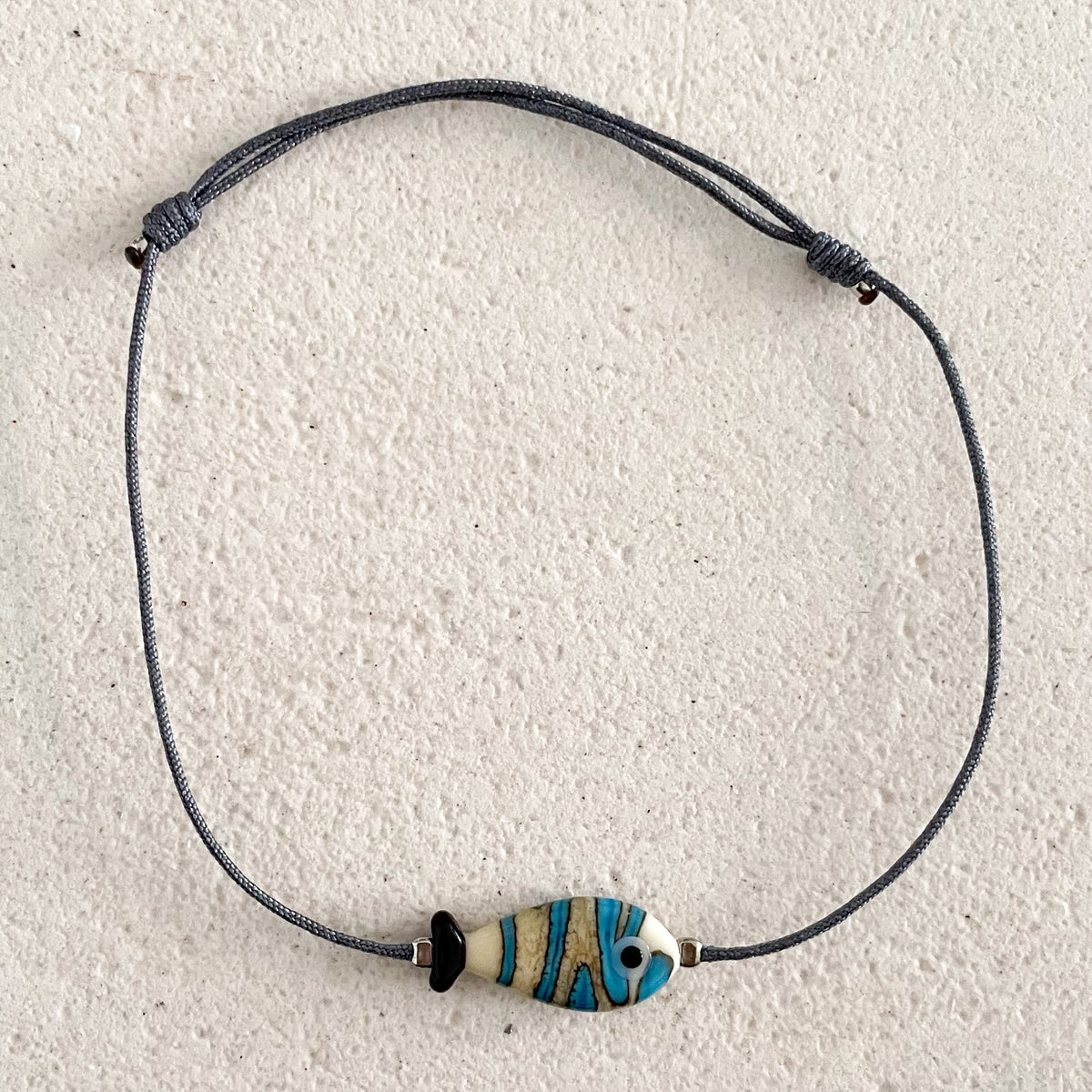 Bosporus-Fisch-Armband aus gestreiftem Glas