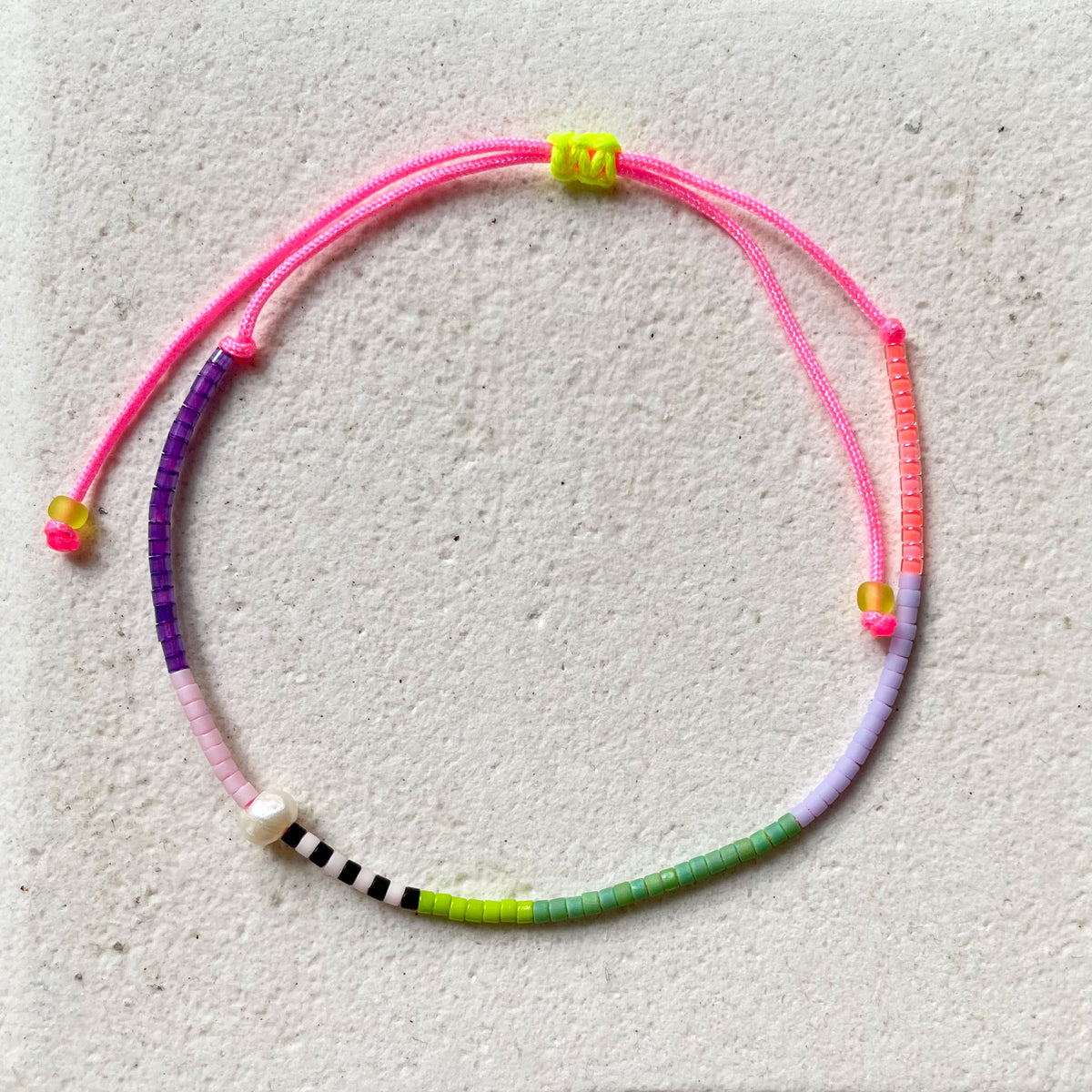 Buntes Datça-Armband, handgefertigt