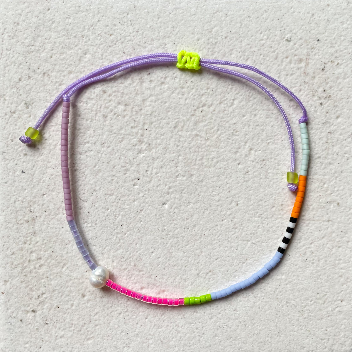 Buntes Datça-Armband, handgefertigt