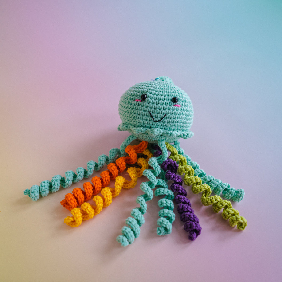 Quallen-Amigurumi-Spielzeuge